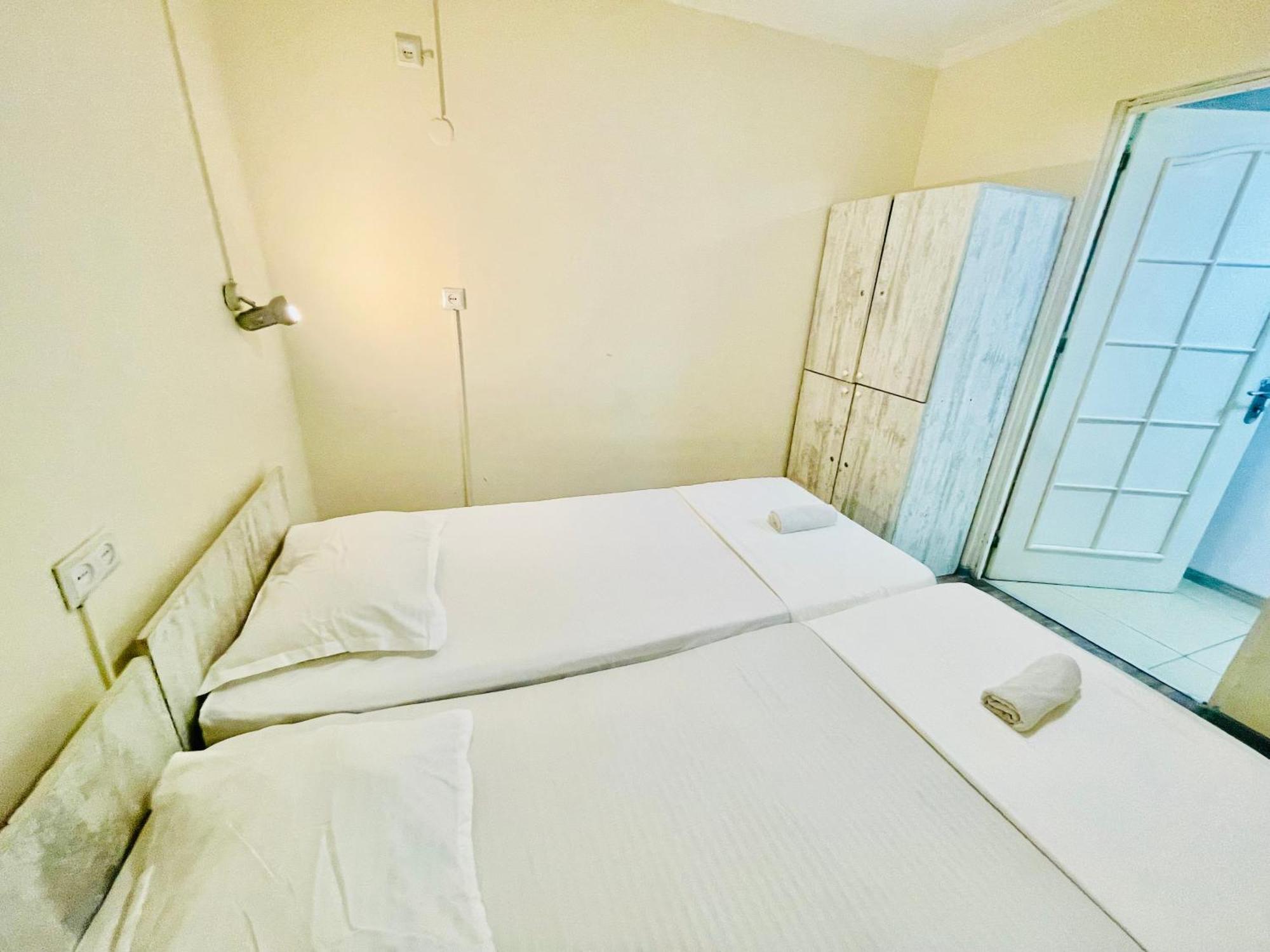 Hotel Klarastan Bon Voyage 트빌리시 외부 사진